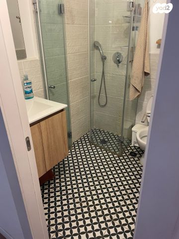 דירה, עמידר, בנימינה גבעת עדה