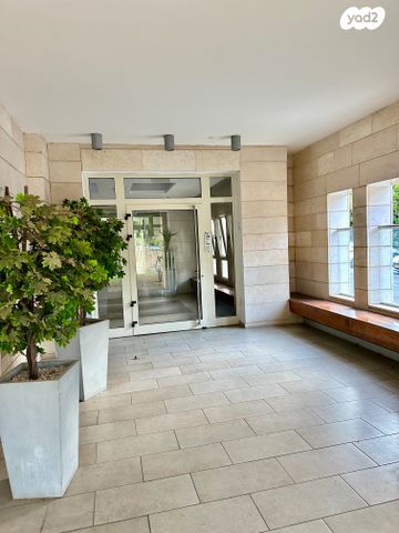 לאה ודוד לונברג 