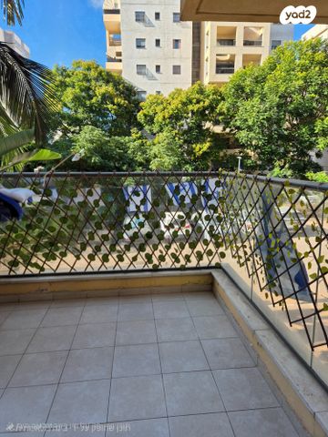 דירה, הגולן 9, קרית השרון, נתניה