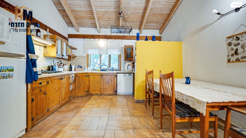 דו משפחתי, סמטת אגוז, נווה מונוסון, יהוד מונוסון