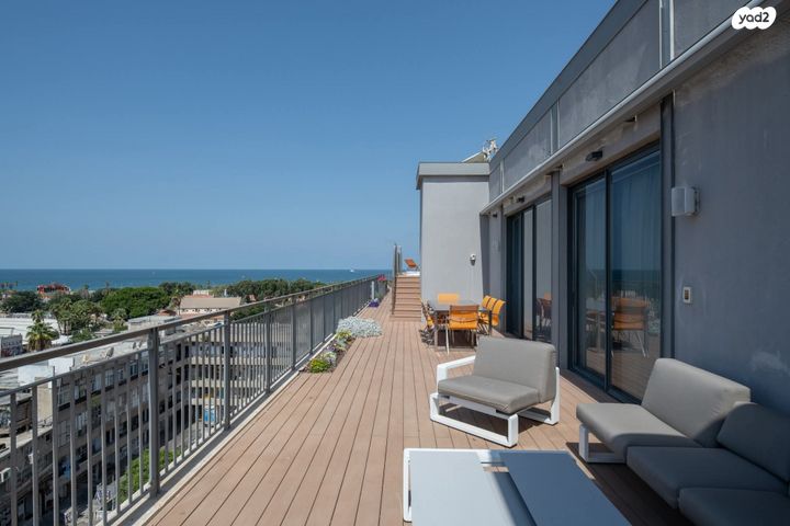 גג/ פנטהאוז, בר הופמן 3, צפון יפו, המושבה האמריקאית-גרמנית, תל אביב יפו