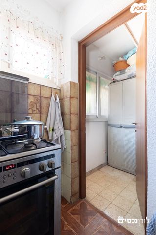 דירה, חיים אליעזר מילצ'ן, מיליצ'ן, רחובות