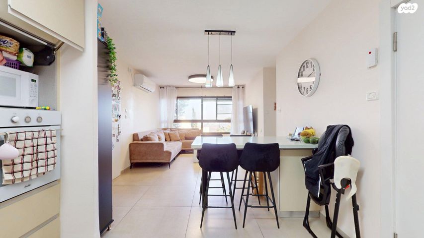 דירת גן, יסמין, נשר