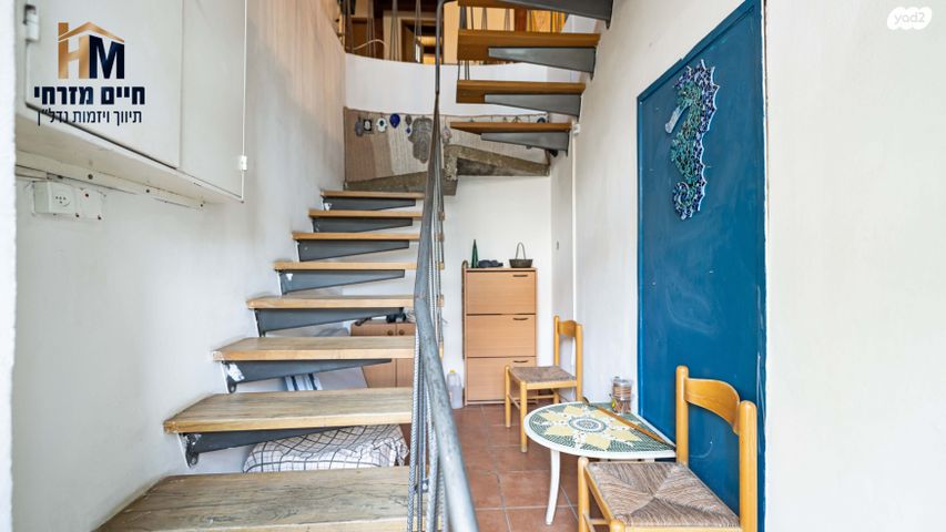 דו משפחתי, סמטת אגוז, נווה מונוסון, יהוד מונוסון