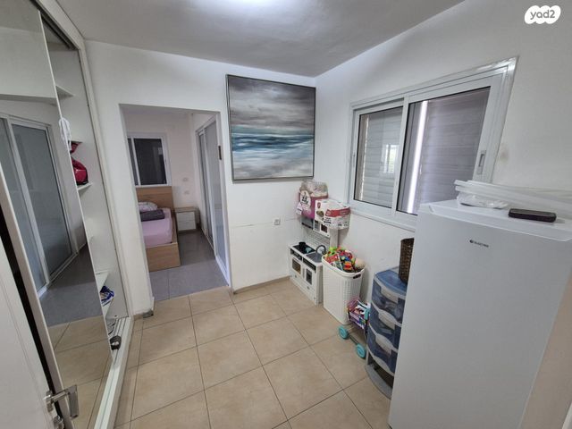 דירת גן, ניל"י, אלמוגים, קרית ים