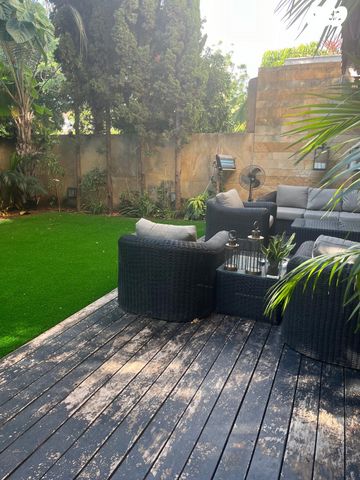 בית פרטי/ קוטג', הפור, נווה חוף, ראשון לציון