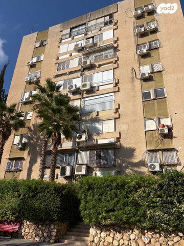 דירה, כ"ט בנובמבר, בת ים