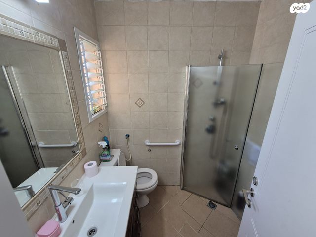 דירת גן, ניל"י, אלמוגים, קרית ים