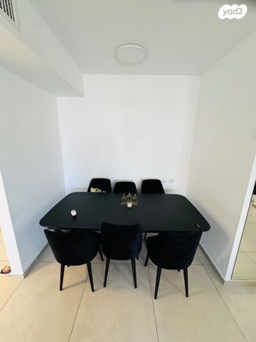 דירה, האנפה, החותרים, טירת כרמל