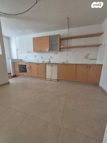 דירה, אלחריזי, נאות שקמה, ראשון לציון