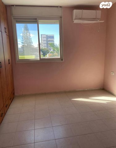 דירה, מקס נורדאו, עיר, מרכז העיר, נהריה