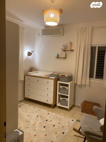 דירה, העצמאות, הרצליה