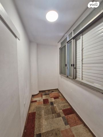 דירה, זאב ברנדה, המרכז השקט / מרכז העיר, פתח תקווה