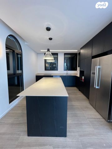 דופלקס, העוגן, עג'מי, גבעת העליה, תל אביב יפו