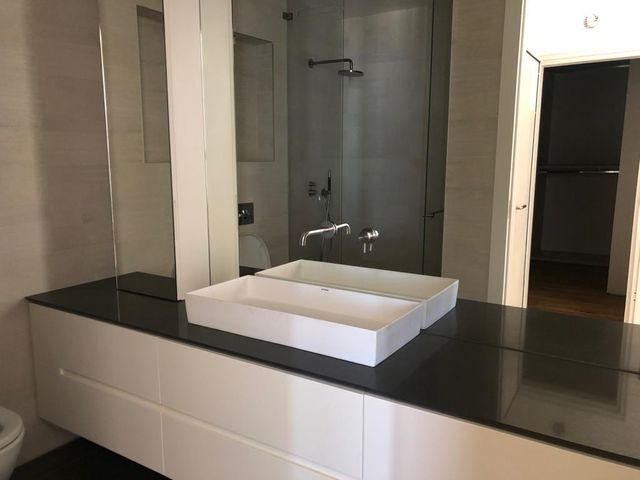 דירה, קניוק יורם, גני שרונה, קרית הממשלה, תל אביב יפו