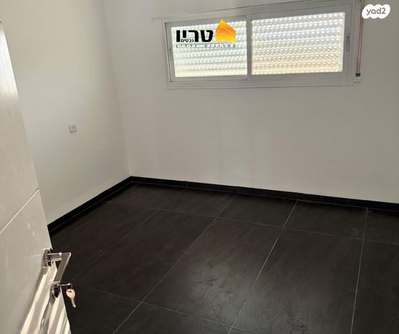 דירה, מגדל העמק