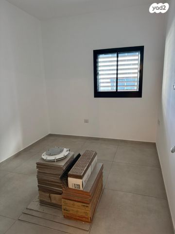 דירה, תוצרת הארץ, תל אביב יפו