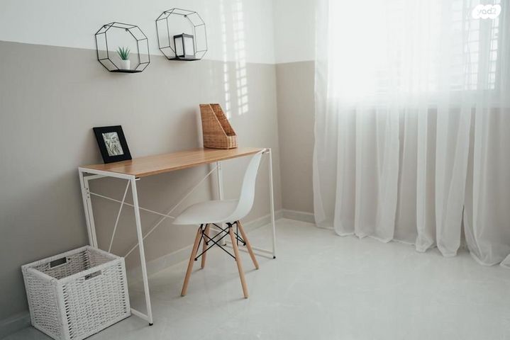 חשמונאים 235