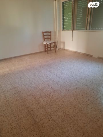 דירה, התל, אפק, קרית ביאליק