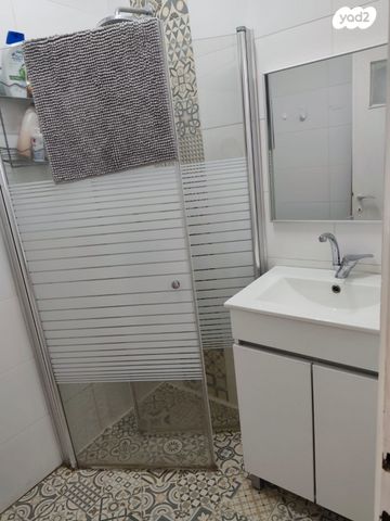 דירה, האורן, רמות יצחק, נשר