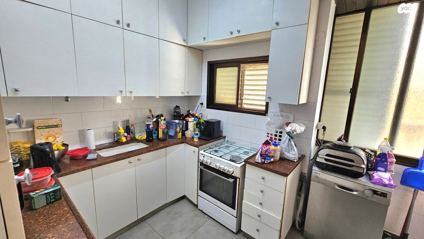 דירה, עמנואל הרומי, תל אביב יפו