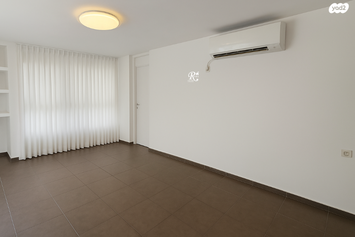 בית פרטי/ קוטג', סביון