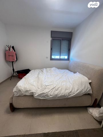 דירה, ש"י עגנון, שיכון רסקו, קרית אונו