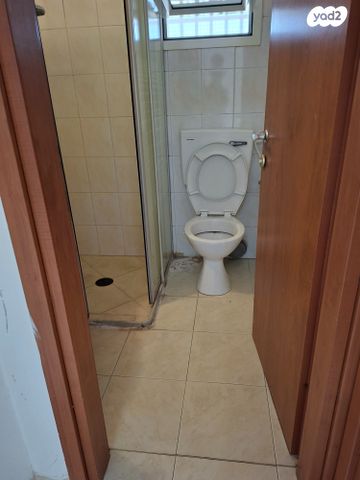 דירה, דרך עכו חיפה 142, מרכז העיר, סביניה, הוותיקה, קרית ביאליק