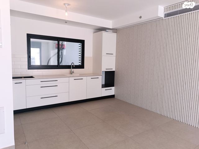 דירה, דרך ששת הימים, סלע, רחובות