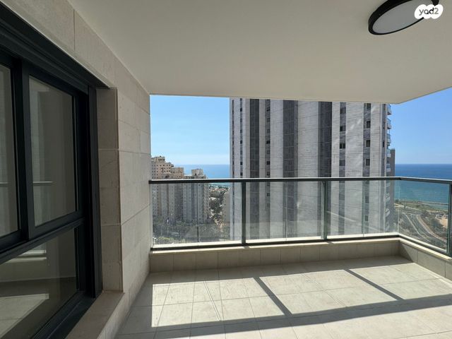 דירה, אמנון ליפקין שחק 3, נתניה