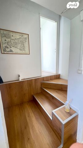 משרדים, בני עטרות, בני עטרות