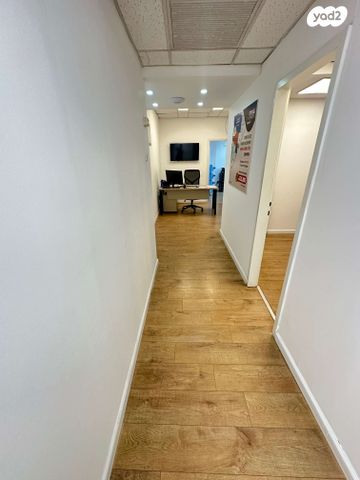 משרדים, לח"י, שאר העיר, בני ברק