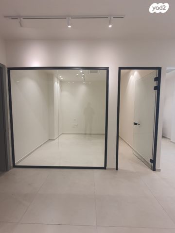 משרדים, מוטי קינד 2, פארק הורוביץ, רחובות