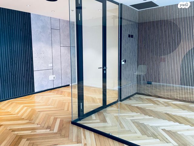 משרדים, כפר סבא