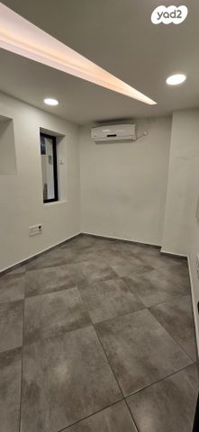 משרדים, חסן שוקרי, הדר מרכז, חיפה