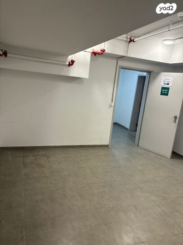 דרך מנחם בגין 