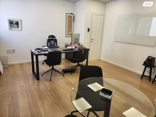 משרדים, הרצליה