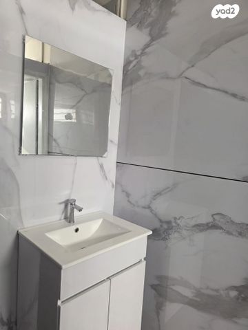 משרדים, קומבה, אזור תעשיה, חדרה