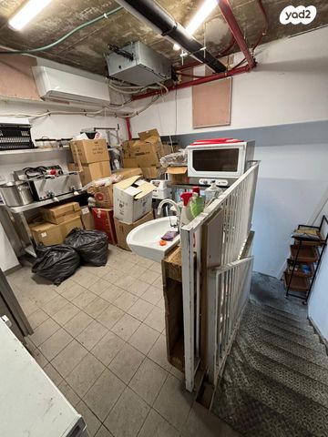 חנויות/ שטח מסחרי, המלאכה 4, אזור תעשיה ספיר, נתניה