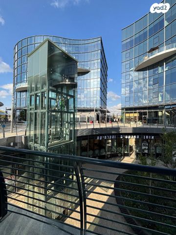 משרדים, מודיעין מכבים רעות