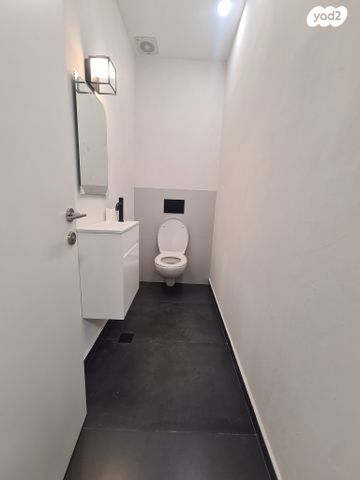 משרדים, התוכנה 4, עפולה