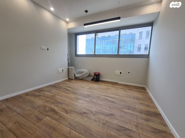 משרדים, התוכנה 4, עפולה