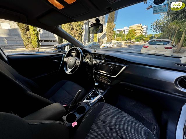 טויוטה אוריס