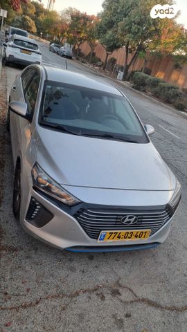 יונדאי איוניק