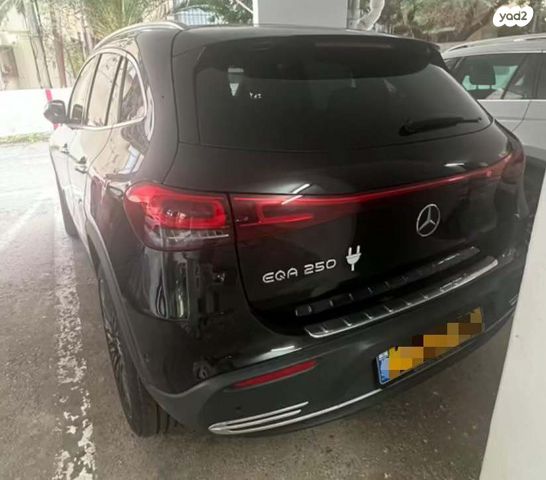 מרצדס-בנץ EQA