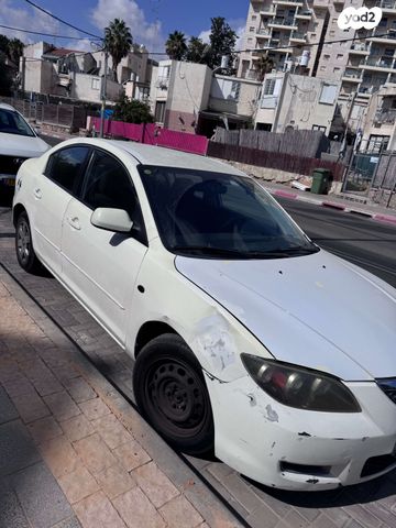 מודעת רכב מאזדה 3