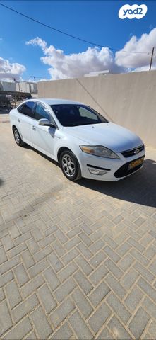 פורד מונדאו