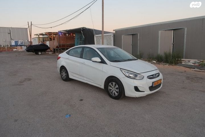 יונדאי אקסנט i25