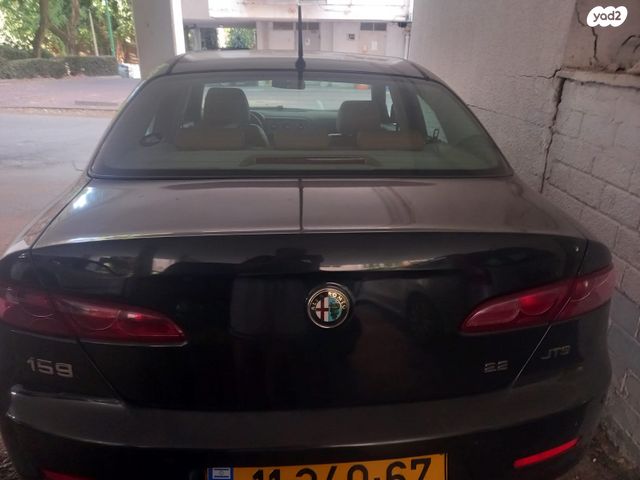 159 4X2 Elegante אוט׳ סדאן 4 דל 2.2 (185 כ״ס)