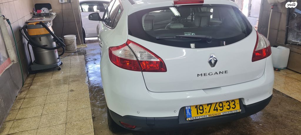 רנו מגאן